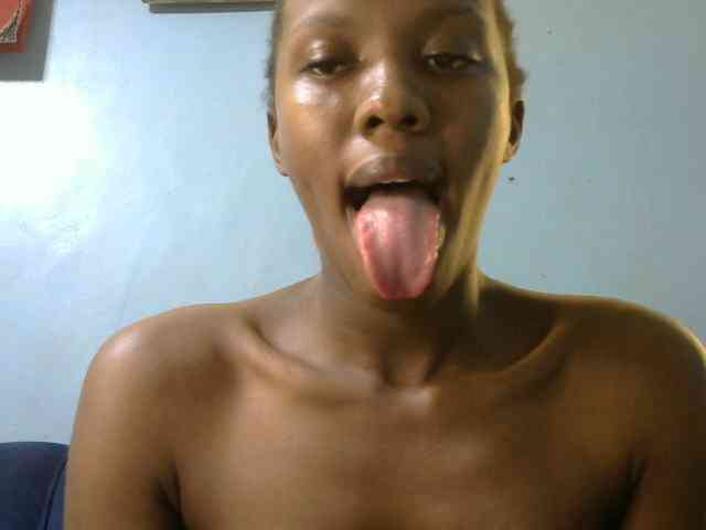 Trisha254 webcam