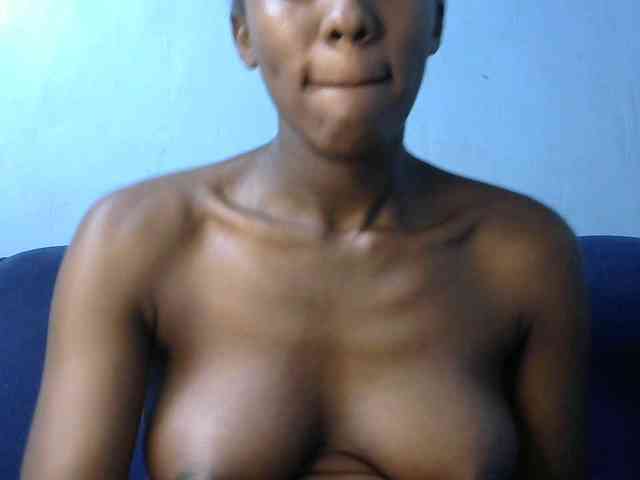 Trisha254 webcam