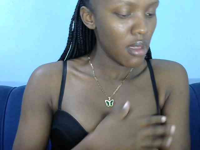 Trisha254 webcam