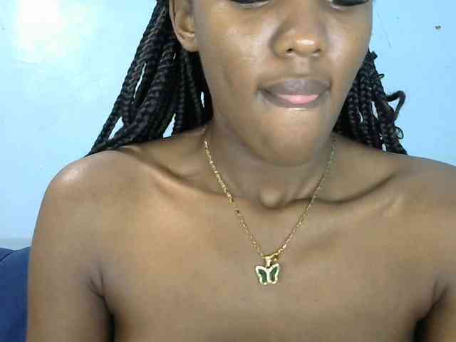 Trisha254 webcam