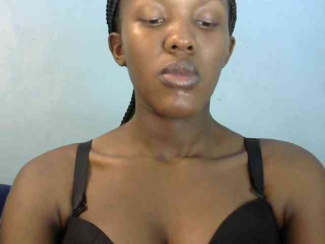 Trisha254 webcam