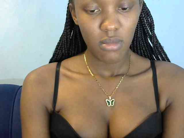 Trisha254 webcam