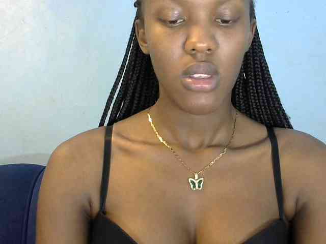Trisha254 webcam