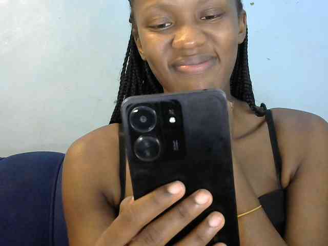 Trisha254 webcam