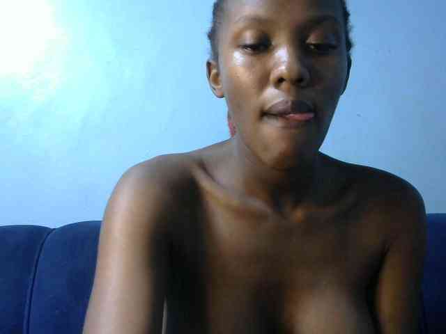 Trisha254 webcam
