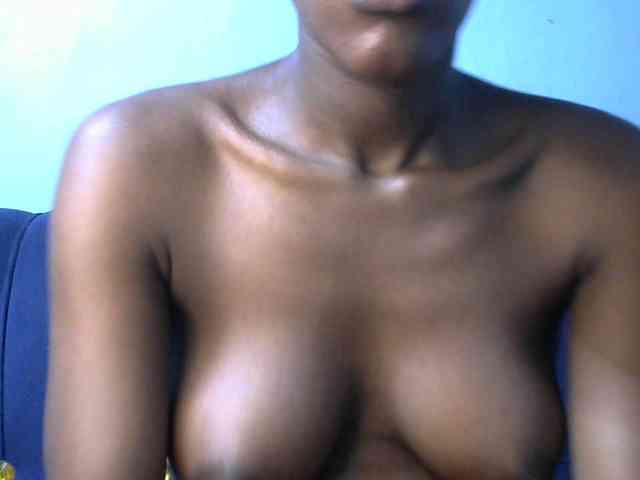 Trisha254 webcam