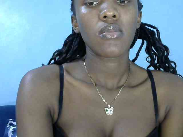 Trisha254 webcam