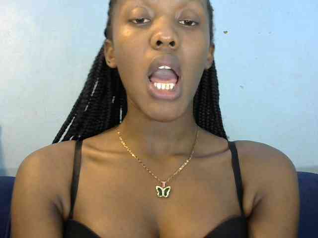 Trisha254 webcam