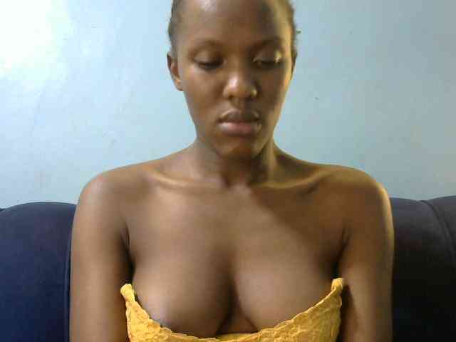 Trisha254 webcam