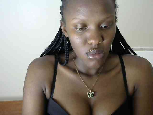 Trisha254 webcam