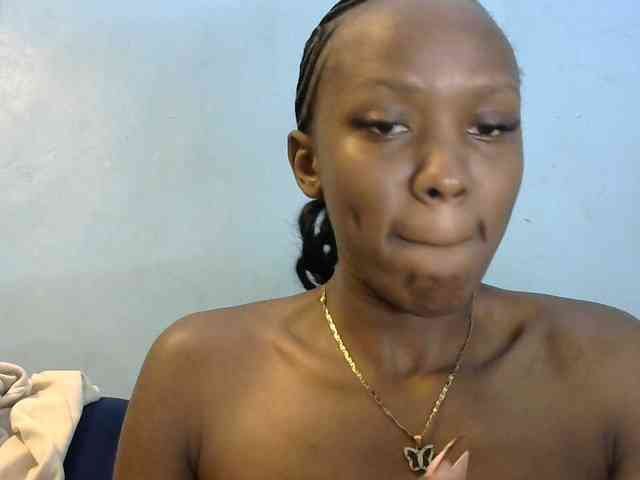 Trisha254 webcam