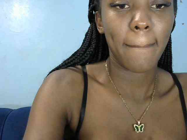 Trisha254 webcam