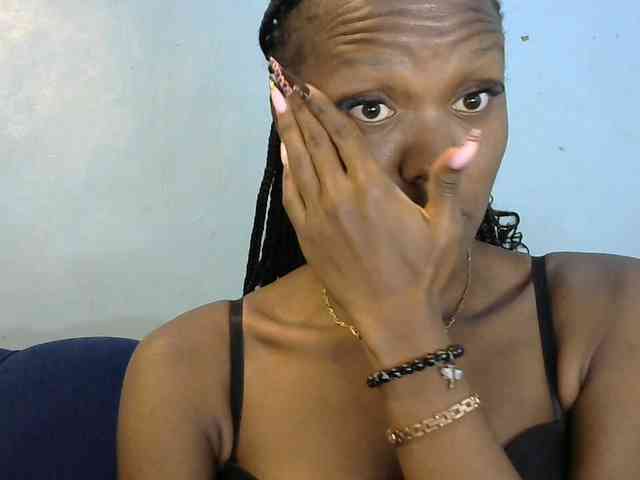 Trisha254 webcam