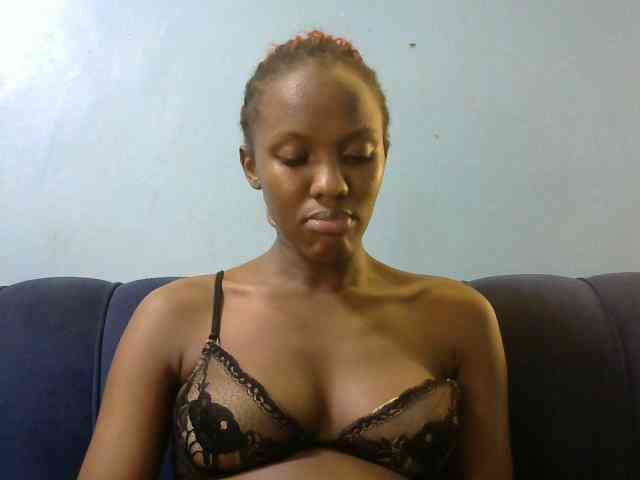 Trisha254 webcam