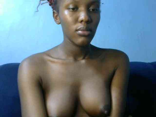 Trisha254 webcam