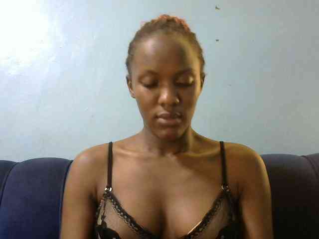 Trisha254 webcam