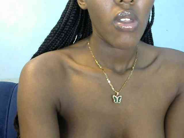 Trisha254 webcam
