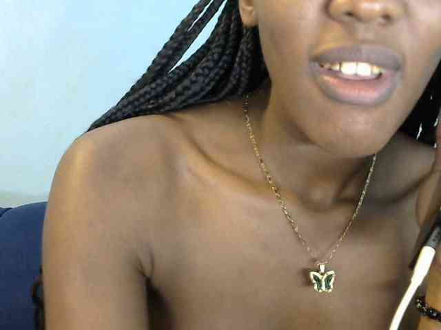 Trisha254 webcam