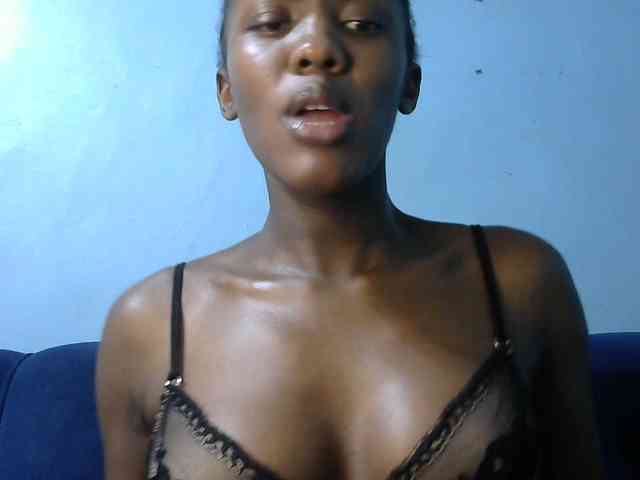 Trisha254 webcam
