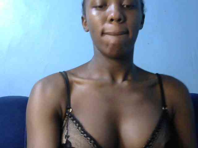Trisha254 webcam