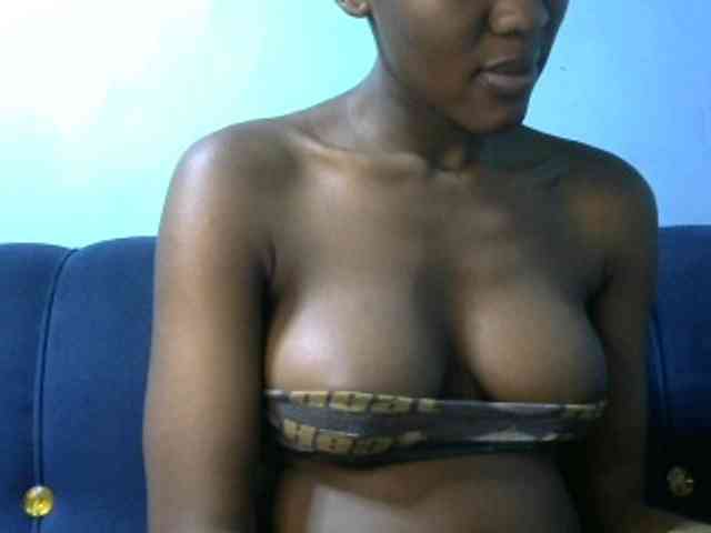 Trisha254 webcam