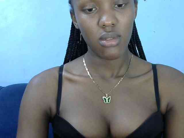 Trisha254 webcam