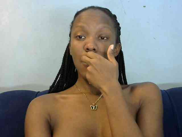 Trisha254 webcam