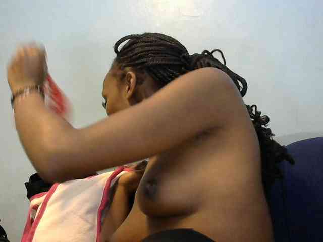 Trisha254 webcam
