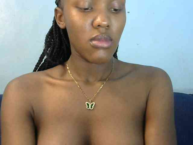 Trisha254 webcam