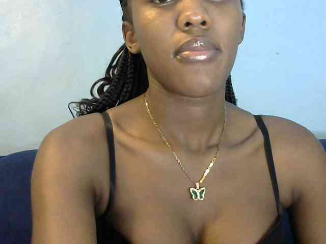 Trisha254 webcam