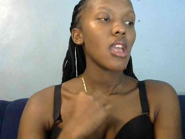 Trisha254 webcam