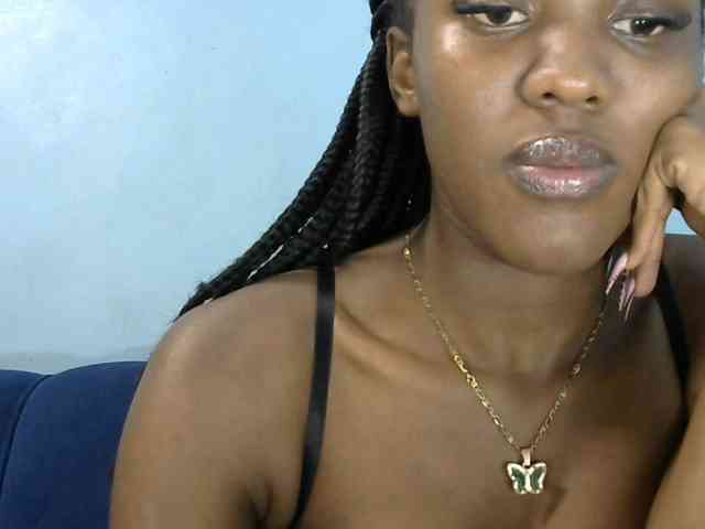 Trisha254 webcam