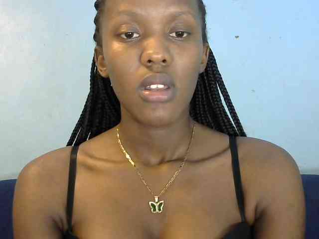 Trisha254 webcam