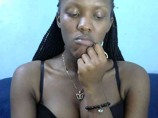 Trisha254 webcam