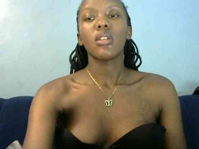 Trisha254 webcam