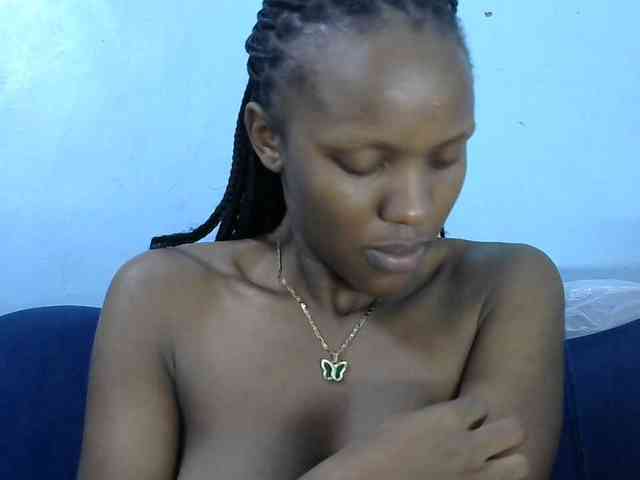 Trisha254 webcam