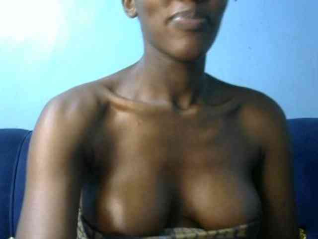 Trisha254 webcam