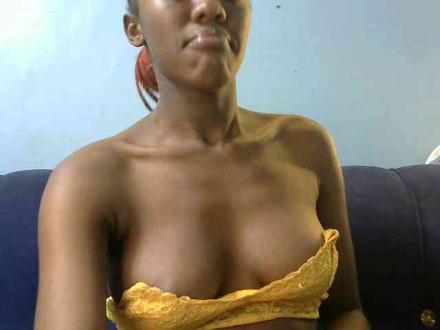 Trisha254 webcam