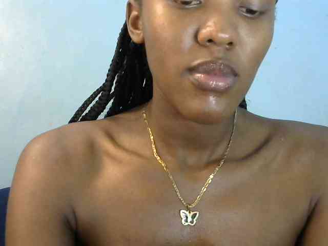 Trisha254 webcam