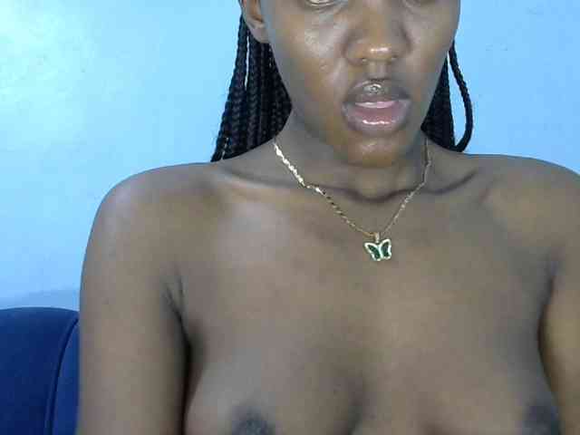Trisha254 webcam