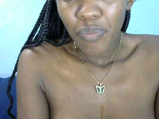 Trisha254 webcam