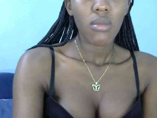 Trisha254 webcam
