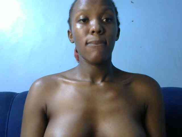 Trisha254 webcam