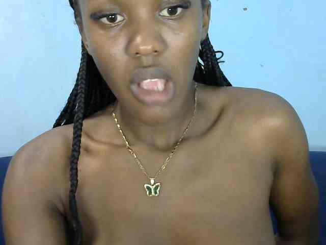 Trisha254 webcam