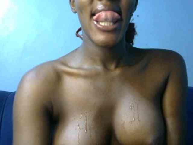 Trisha254 webcam