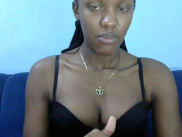 Trisha254 webcam