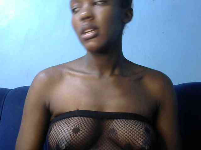 Trisha254 webcam