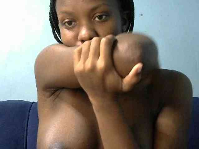 Trisha254 webcam