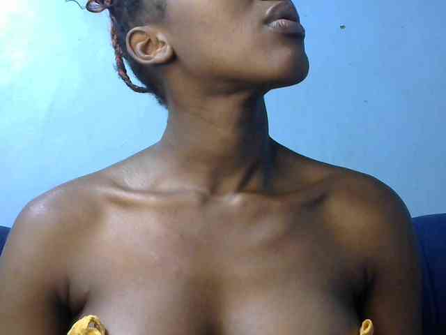 Trisha254 webcam