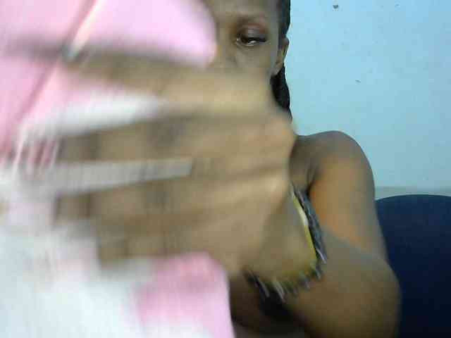 Trisha254 webcam
